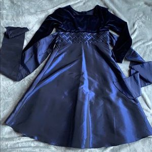 Girls navy blue dress